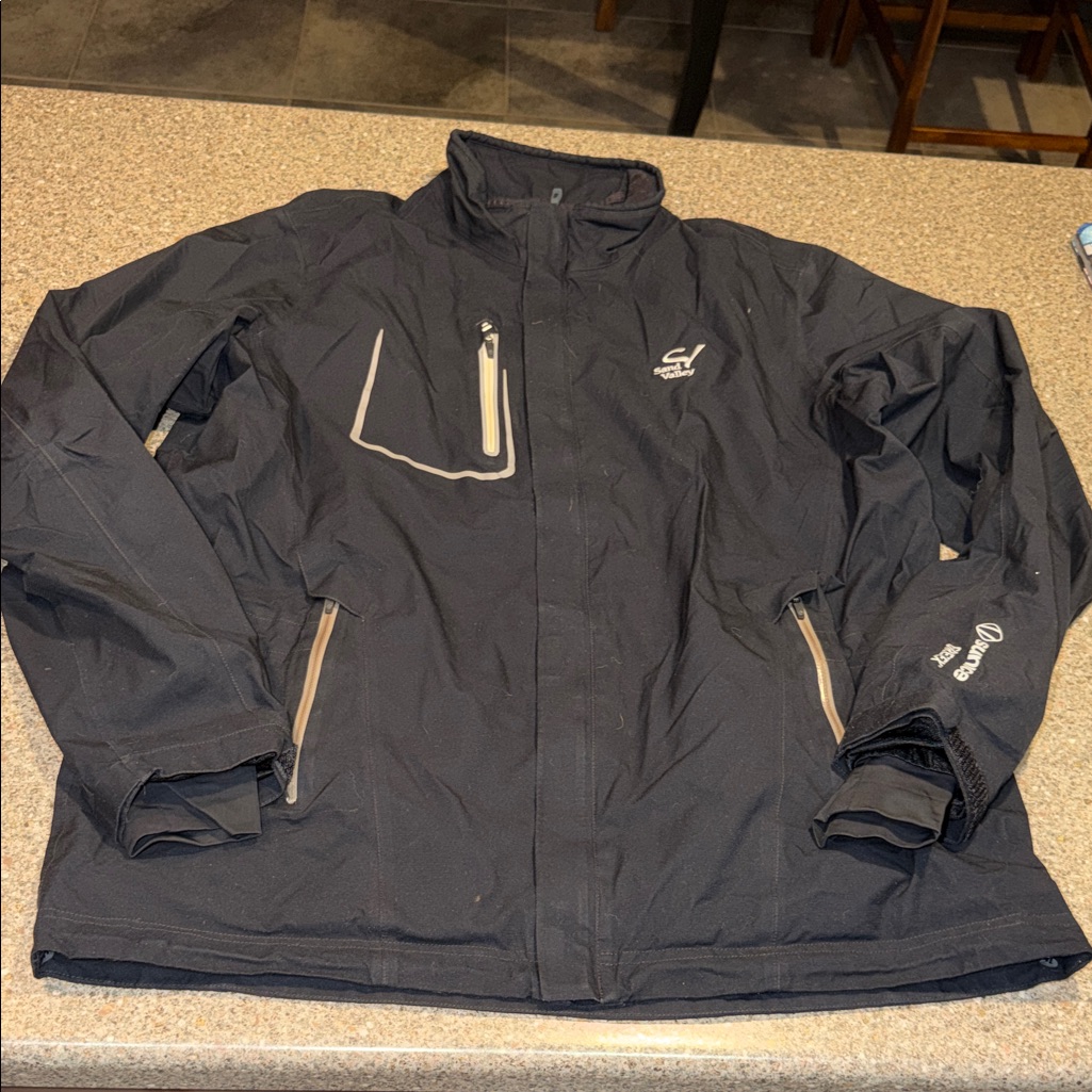 Sunice Men's Gore Tex Golf Jacket With Light Reflective Trim